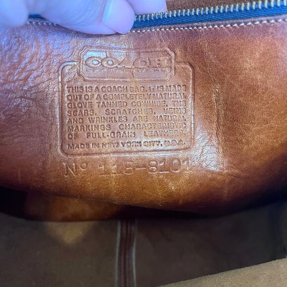 Vintage NYC Coach Shoulder Saddle Bag British Tan Leather 70s 80s USA #8101 - Picture 13 of 16